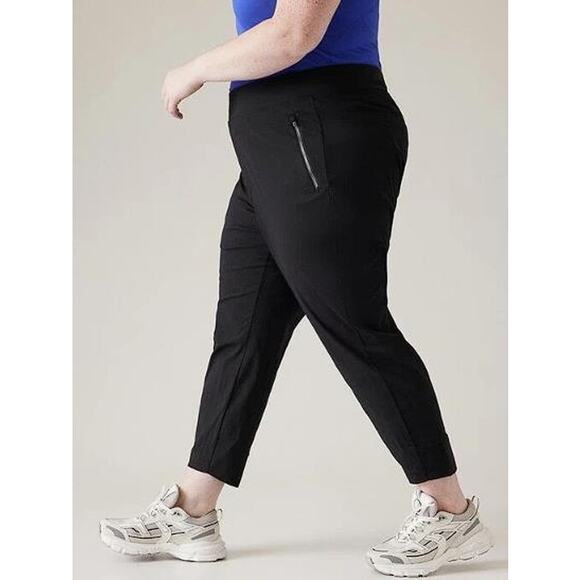 ATHLETA Women's Trekkie North High Rise Jogger Size 20 In Black - Picture 2 of 12